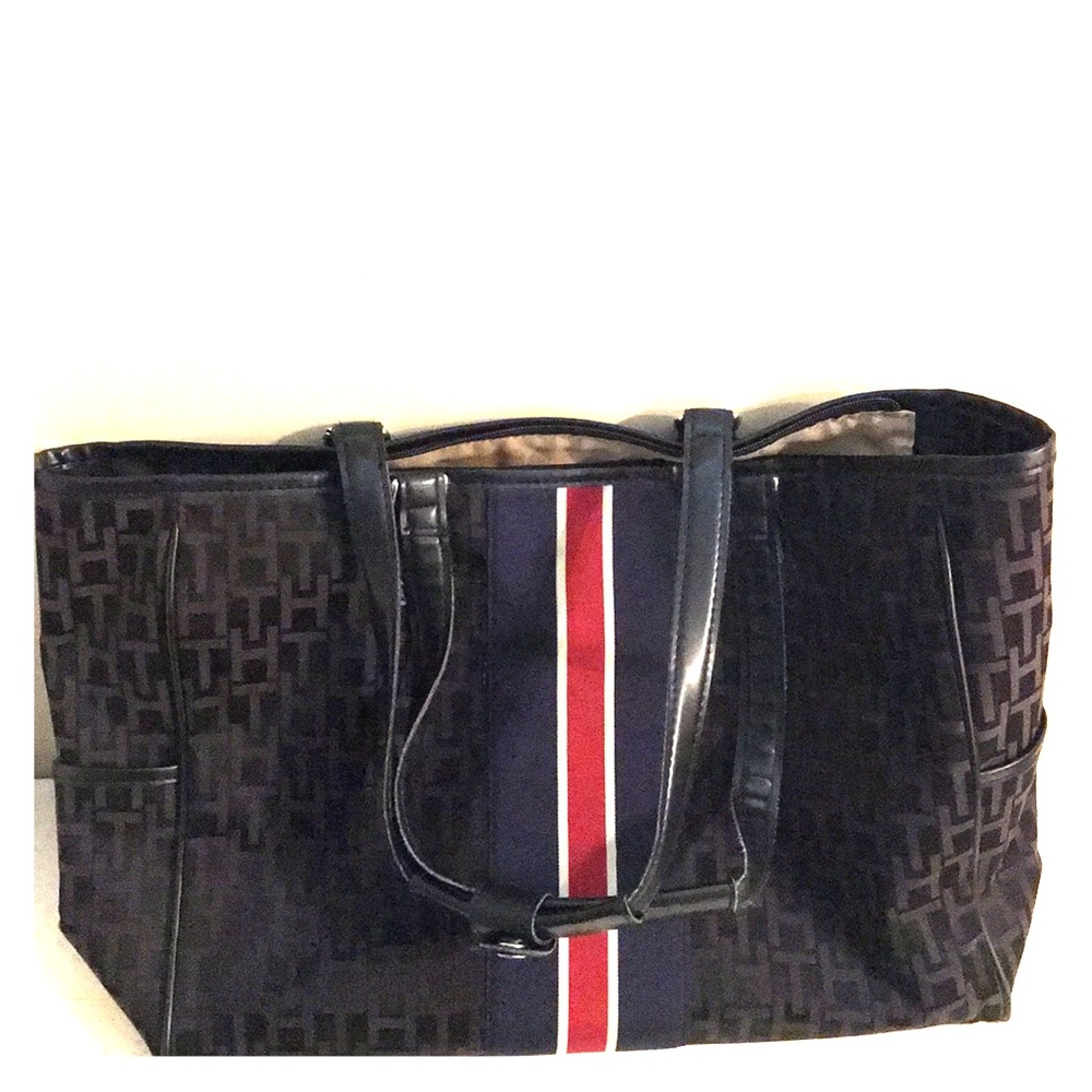 Tommy Hilfiger monogram purse
